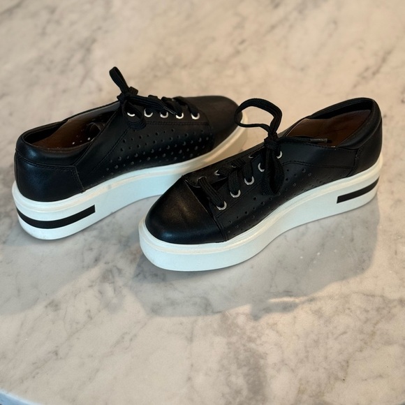 LINEA Paolo Kendra Black Platform Sneakers, Size 6.5 - Picture 2 of 5